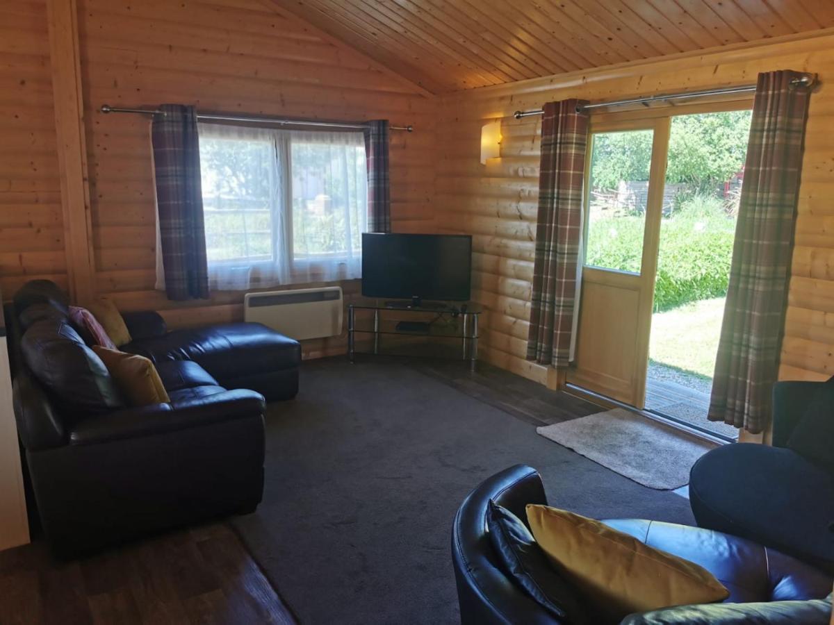 Chestnut Meadow Country Park Villa Sidley Buitenkant foto