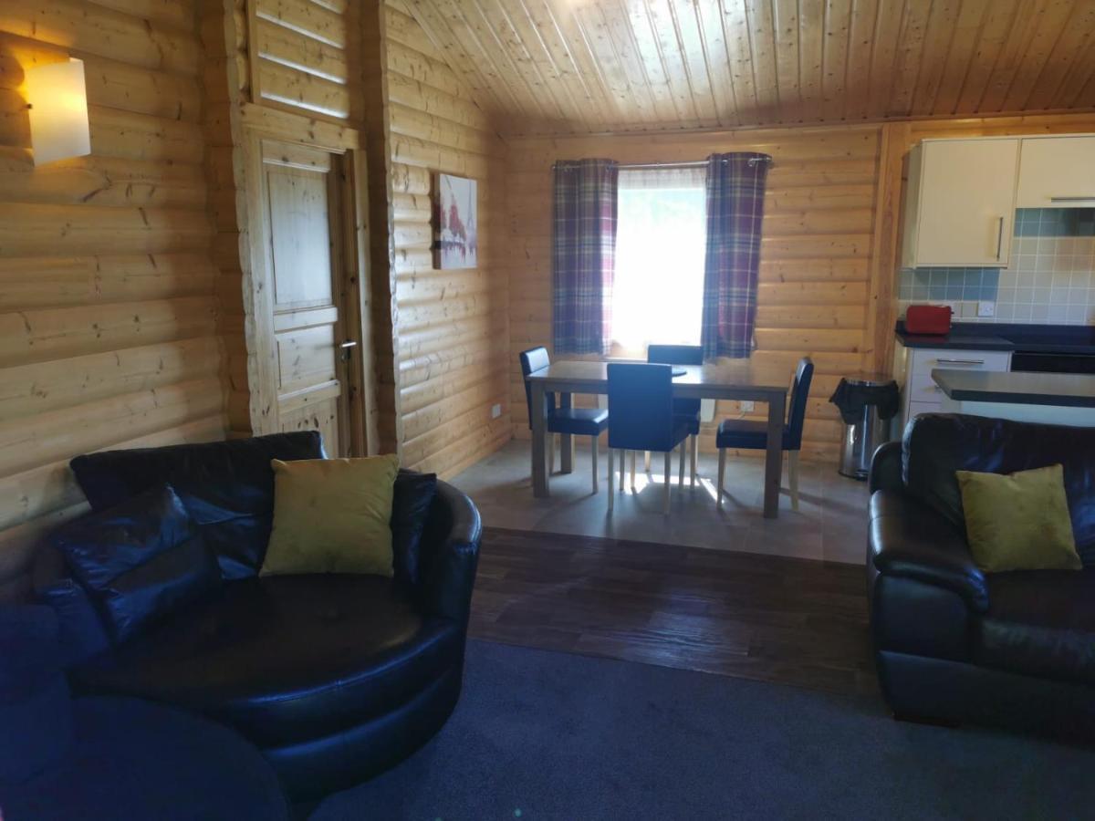 Chestnut Meadow Country Park Villa Sidley Buitenkant foto